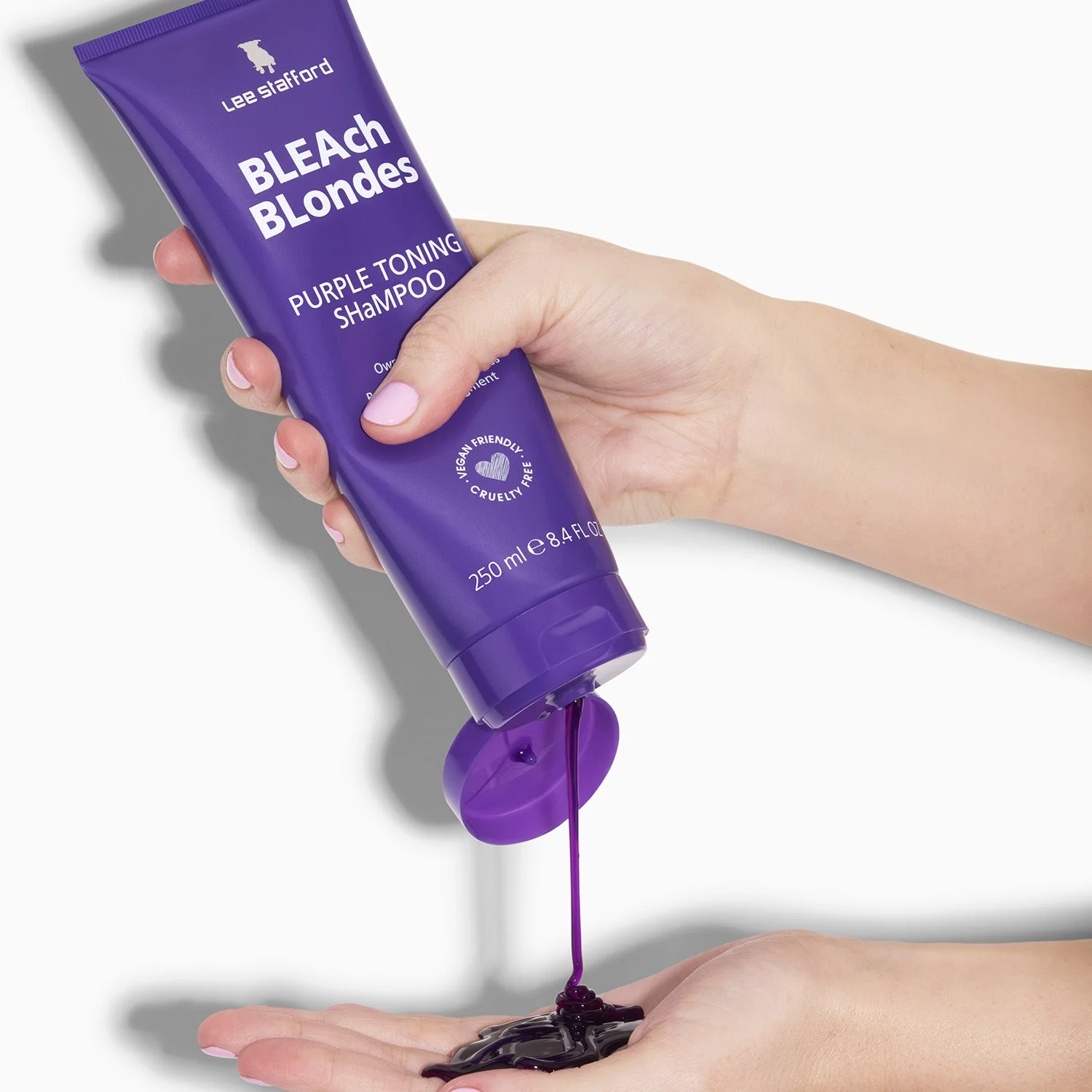 Lee Stafford Bleach Blondes Purple Toning Shampoo 250ml - Image 2
